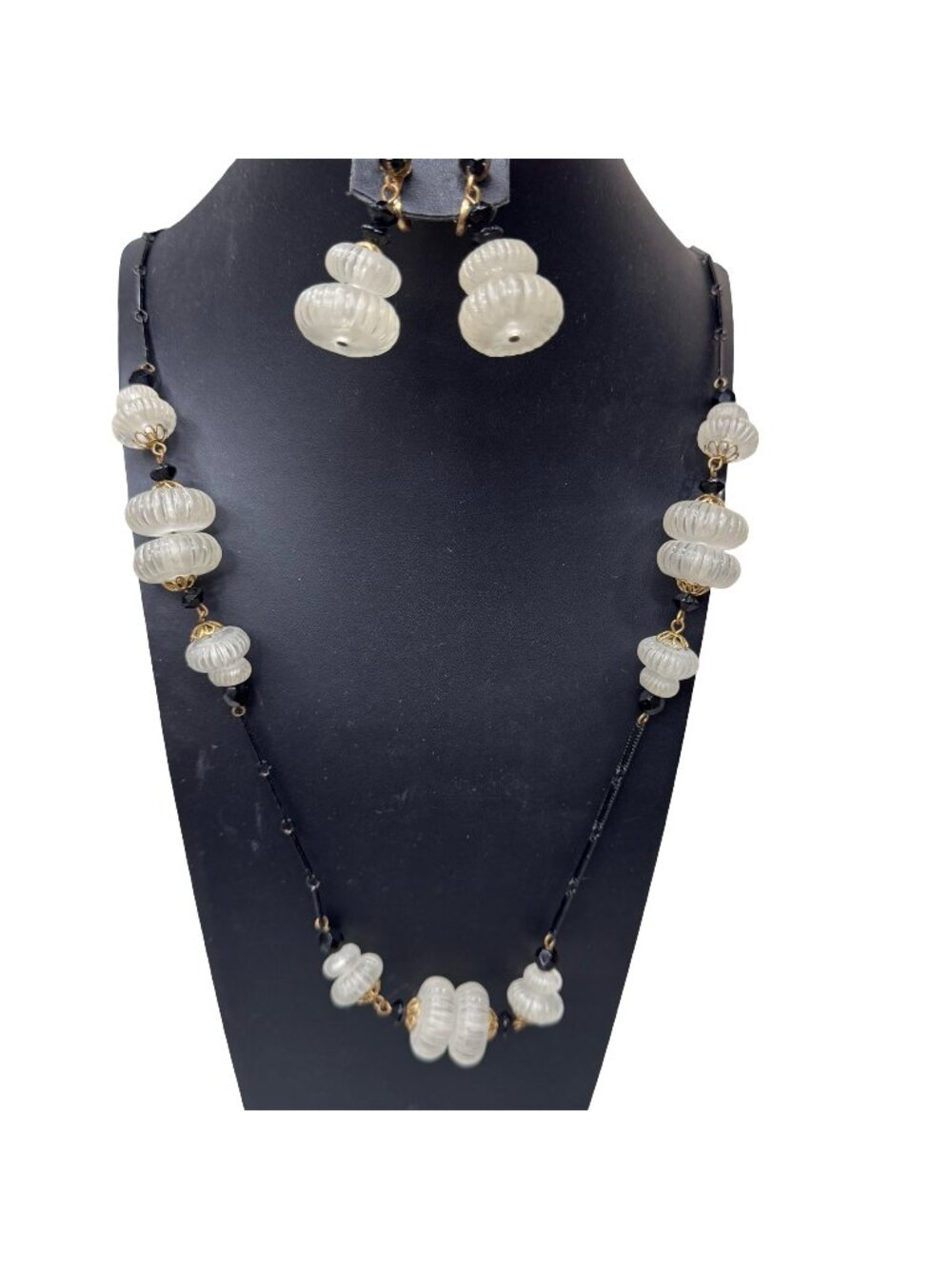 Vintage Frosted Melon Black Bead Necklace Art Deco Nouveau Clip-On Earrings Set